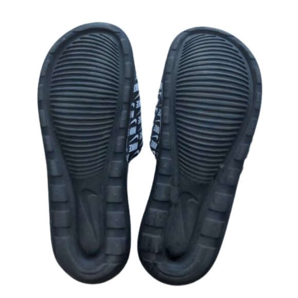 Nike slides size 10 - Picture 2 of 5